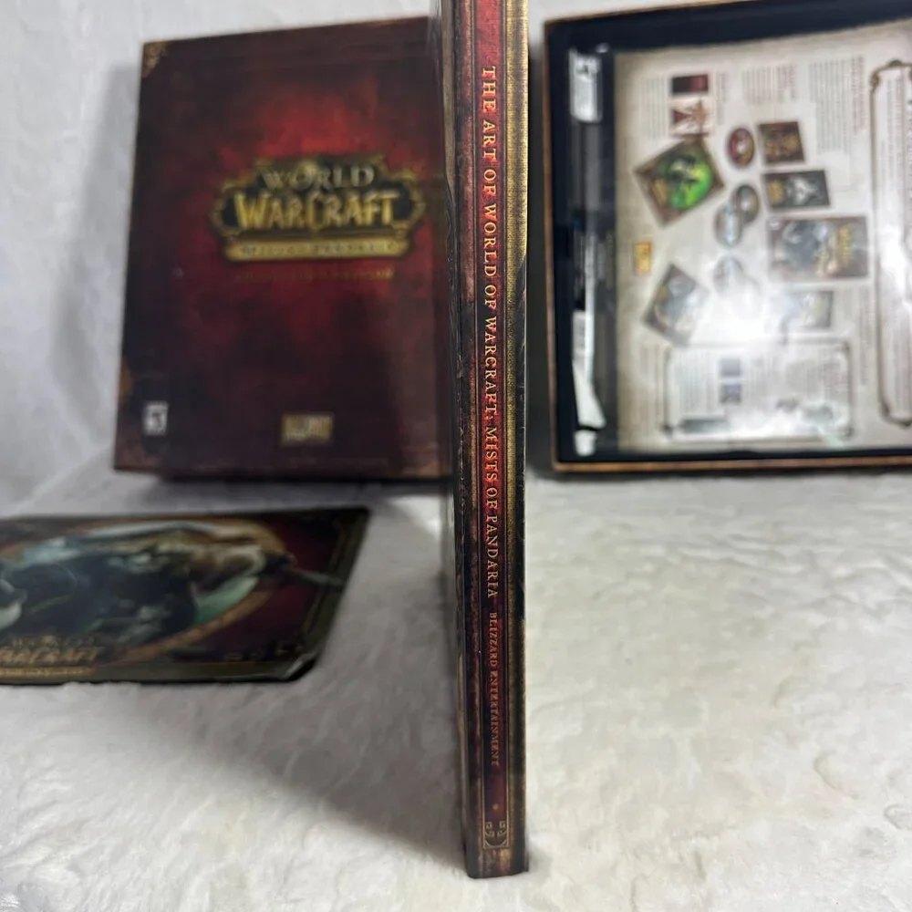 World of Warcraft: Mists of Pandaria Collector's Edition 2012 ( PC )